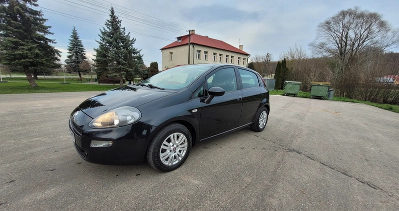 Fiat Punto cena 27900 przebieg: 147000, rok produkcji 2016 z Przemyśl małe 46